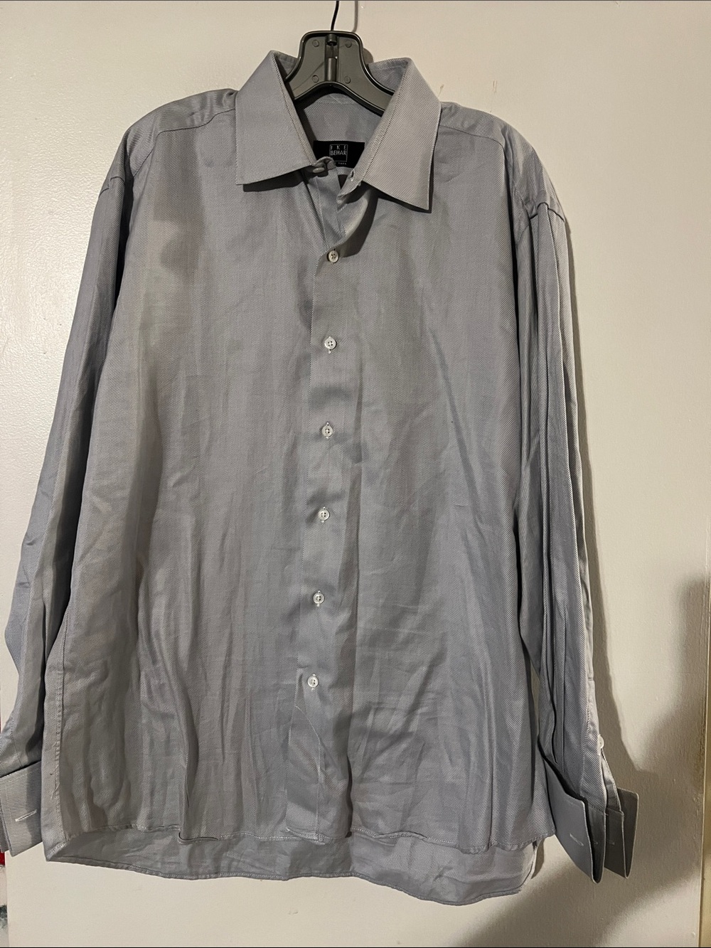 Ike Behar white/blue mens dress shirt. 100% cotton. French cuffs.